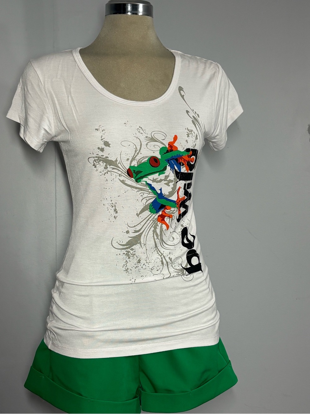 Habitat White Short Sleeve Tee with Multicolor Frog Graphic